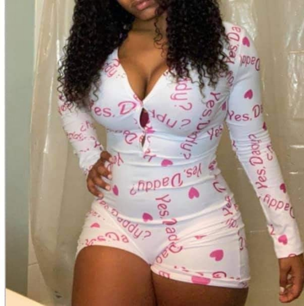 Yes daddy pajama (pink & white)